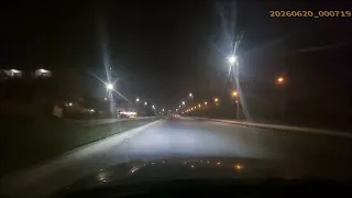      غابت وأبقت ظلها                                                              دندنها