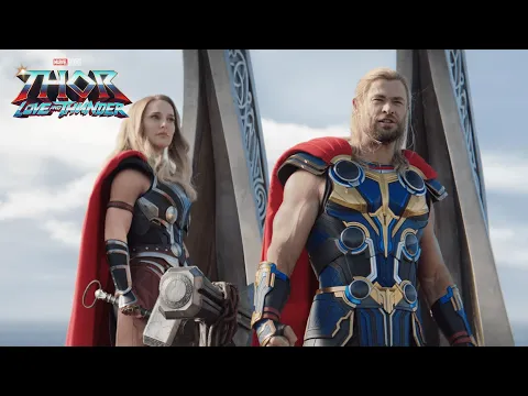 Thor: Love and Thunder': Colecionáveis revelam o novo e SURPREENDENTE  visual de Chris Hemsworth como Thor - CinePOP