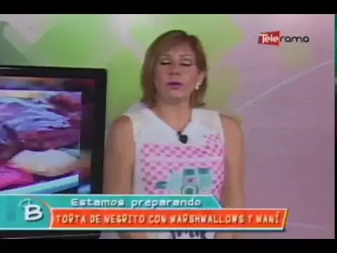 Torta de negrito con mashmallows y maní