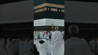 صدق وعده ونصر عبده لااله إلى الله كبرو وهللو ليبلغ عنان السماء والأرض لبيك اللهم لبيك لبيك لا شريك 