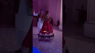 ناوکه تخت د بختور شه عروس خوشبخت 