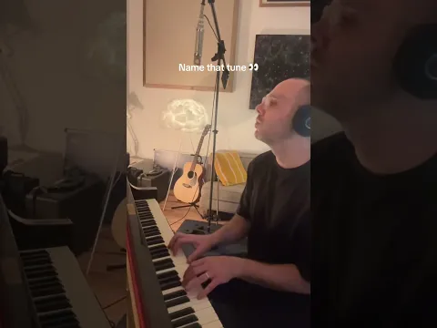 Can anyone name this tune? 👀