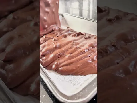 @vovostiktokersoficial OVO DE BROWNIE GIGANTE - PÁSCOA
