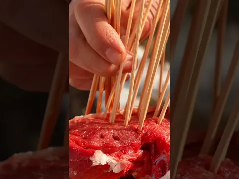 Snow-Cooked Meat: Flavor-Infused, Tender Delight