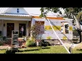 The Gaines Farmhouse Renovation - Clip Fixer Upper Welcome Home Magnolia Network