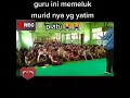 Download Lagu seorang guru yg memeluk muridnya yg yatim piatu