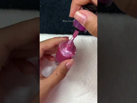 Apaixonada por esse esmalte metálico 🤩