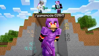 I Secretly Used GIANT Items in Minecraft...