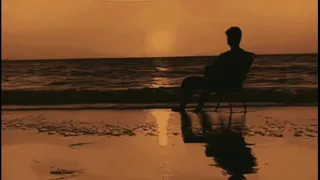 قاعد دلوقتي لوحدي وبفكر مع نفسي  رامي صبري  دندنها