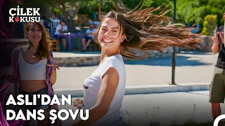 Kötü Kötü Şeyler Esin İris Çilek Kokusu  Kötü Kötü Şeyler Esin İris Çilek Kokusu