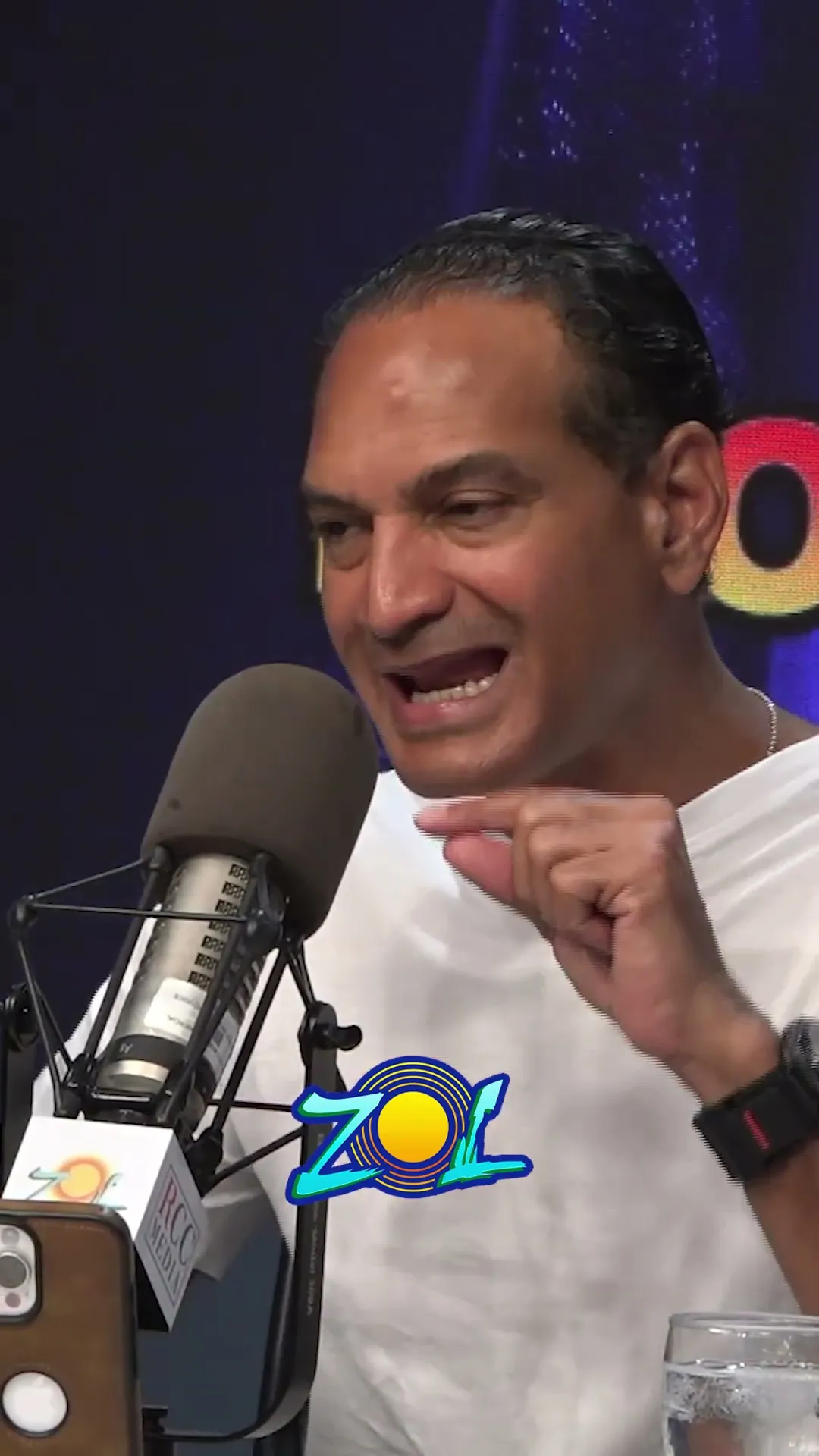 las carreteras modernas no duran en República Dominicana.