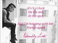 Falling In Reverse - Fashionably Late (Lyrics)