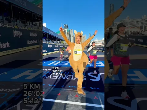 FASTEST KANGAROO in AUSTRALIA 🦘😂 #running #funny #sydney