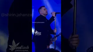 بغض علیرضا طلیسچی لحظه اجرای اهنگ بارون اومد کنسرت کنسرت جهانی علیرضاطلیسچی اهنگ گریه آهنگ 