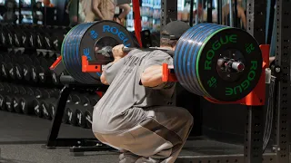 The Bulk Rebirth Day 18 - 545 lb Squat 237.2 lbs
