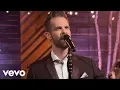 Download Lagu Gaither Vocal Band - I'll Worship Only At The Feet Of Jesus (Lyric Video)