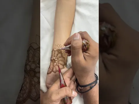 How to make 3d mandala #henna #mehndi #hennatatto #hennatattoodesign