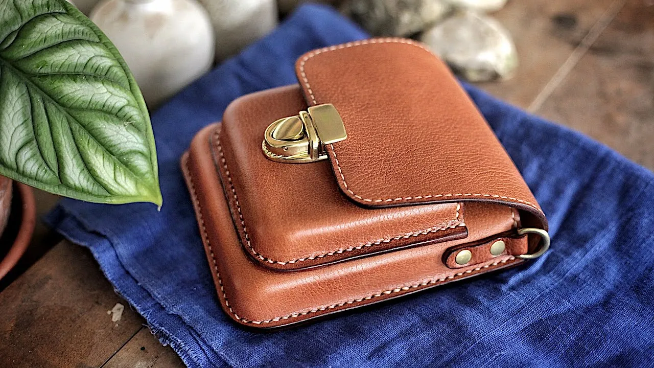 How to Make a BEAUTIFUL Wet Molded Leather Bag!