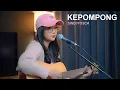 KEPOMPONG - SIND3TOSCA (COVER AKUSTIK) BY REGITA ECHA