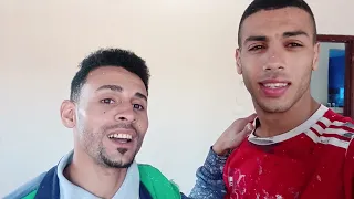 باعته ليه تاخدي رسايلك والصور 