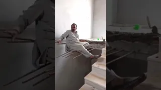 Shortsشاهد فين جلس 