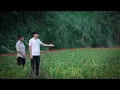 Download Lagu Kind man donates a rice field to homeless girl to improve her life