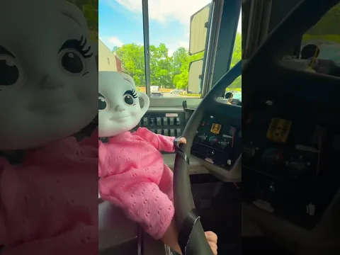ITALIAN BRAINROT IS DRIVING THE SCHOOL BUS!
