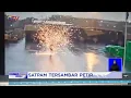 Download Lagu Detik-detik Video Seorang Satpam Tersambar Petir Saat Patroli #BuletiniNewsSiang 27/12
