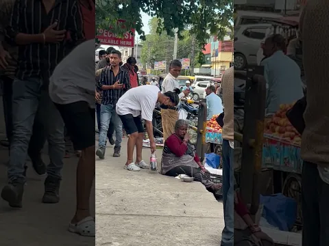 secretly giving food to homeless#shorts#respectshorts