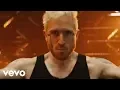 Download Lagu WALK THE MOON - Kamikaze (Official Video)