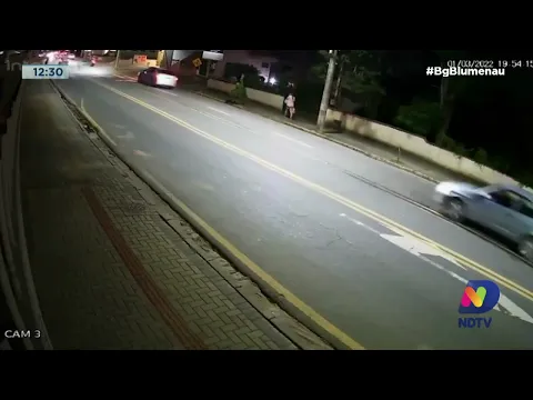 Indaial: cachorro morre após percorrer quilômetros amarrado em carro