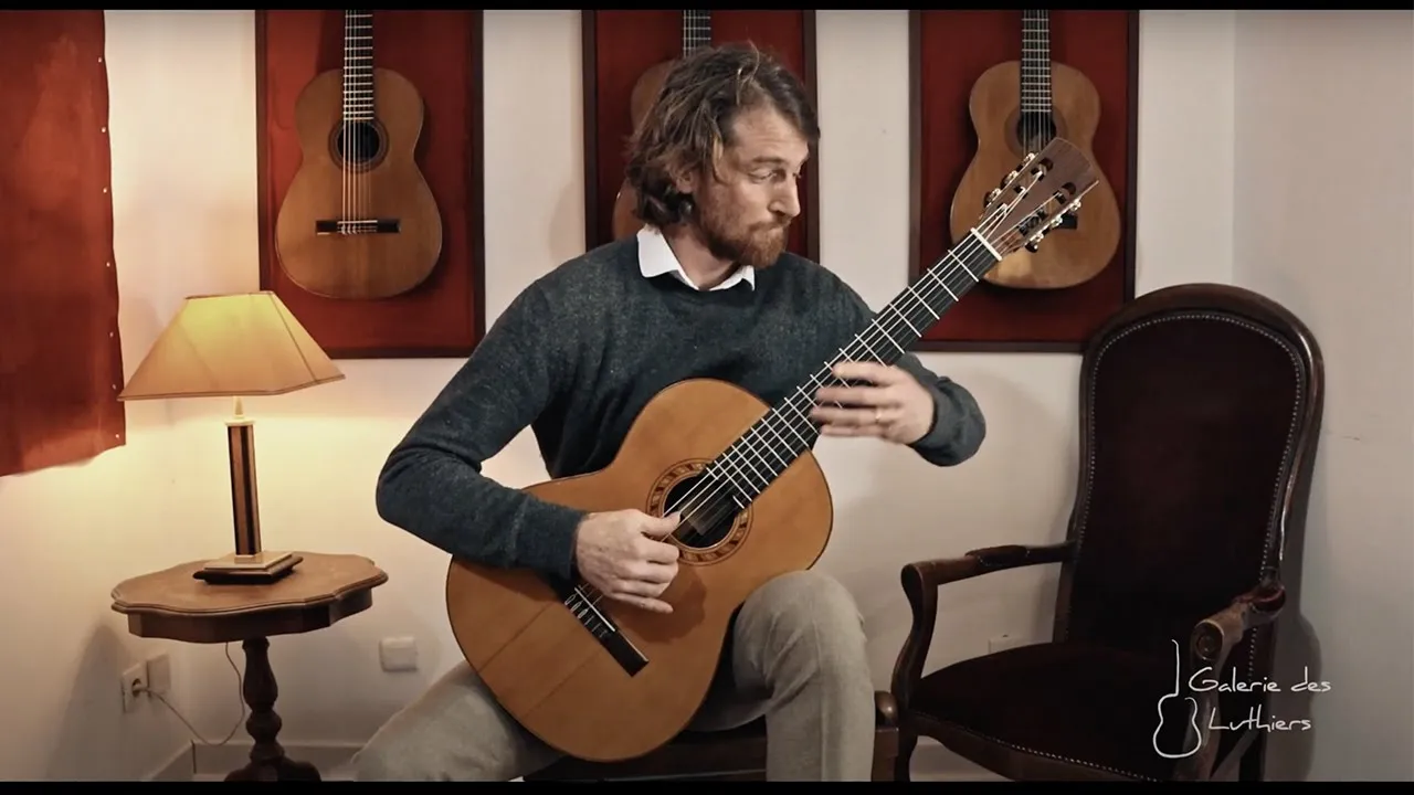 Nicolas Lestoquoy plays "La Bicyclette " by Francis Lai (Arr : Roland Dyens) Nicolas Lestoquoy plays "La Bicyclette " by Francis Lai (Arr : Roland Dyens)