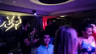 سيف حمدان إن كنتي مسيحية دندنها