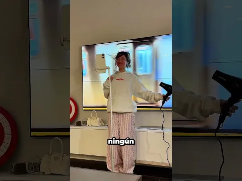 ¡Ha recreado una escena de una película en casa! 🎬😳