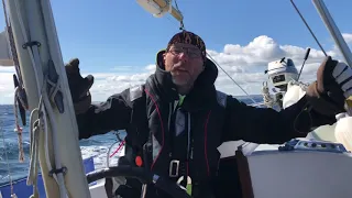 48) Six Knots whilst Reefed