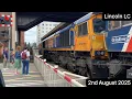 Download Lagu *Vierkoppige zandtrein* Lincoln High Street Level Crossing (02/08/2025)