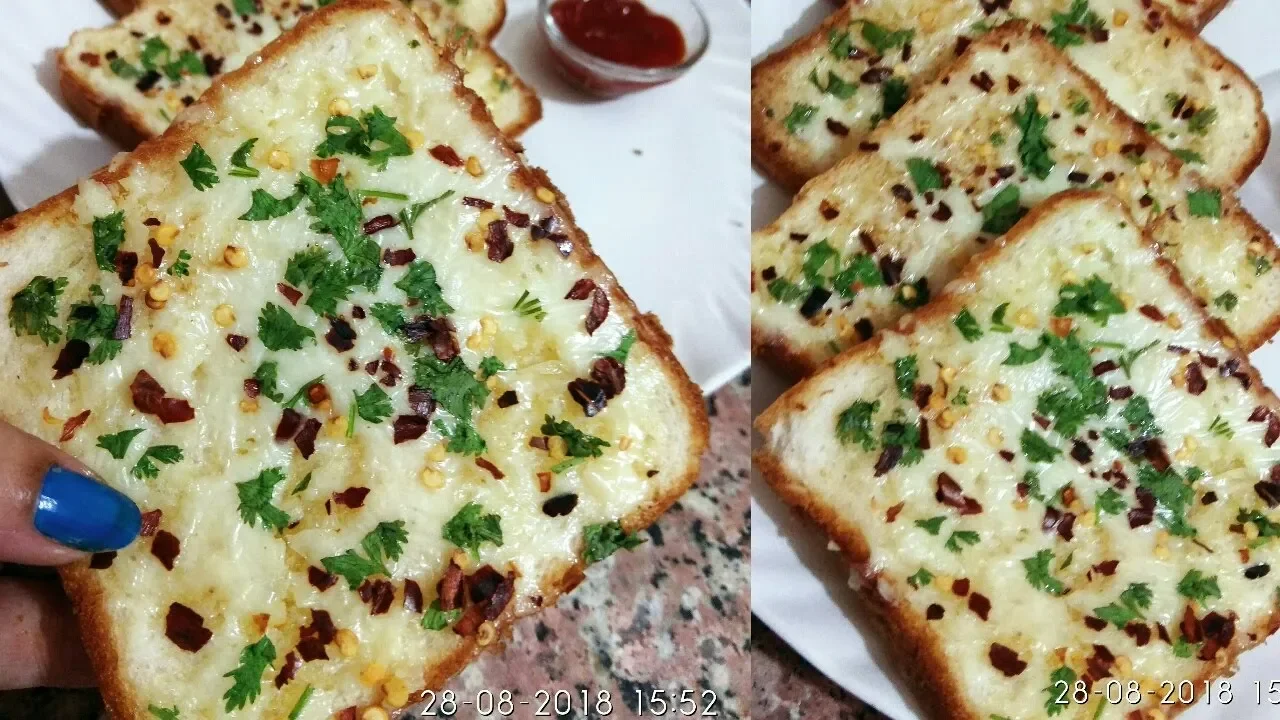 गार्लिक ब्रेड || Garlic Bread Recipe || Dominos garlic Bread || Cheese Bread || Stuffed Bread