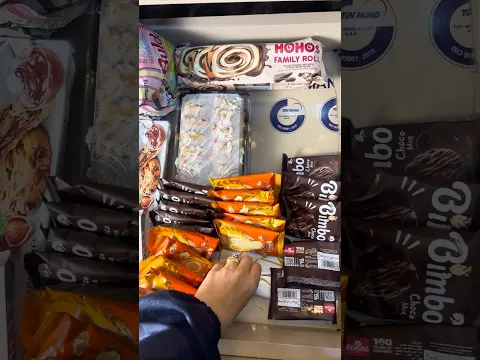 استنيت اهلي يمشي وخبيت سوشي في درج علشان اتعشي 😂😂ا