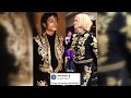Moonwalking Mulkey LSU players hysterically weigh in on their coaches attire