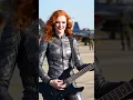 Download Lagu viral cewek cantik main gitar di bandara Russia #shorts #shortsviral #slowrock #shortsfeed #music