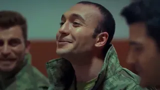 القوات الخاصة والجنود يغنون للنصر ويفرحون بالقبض على جولاق مسلسل العهد Söz  القوات الخاصة والجنود يغنون للنصر ويفرحون بالقبض على جولاق مسلسل العهد Söz