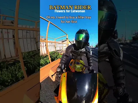 EXIAN | אקסיאן 🦇 Batman need ordinary girlfriend🦇 Street reactions #bikertok #bikerlife #motovlog