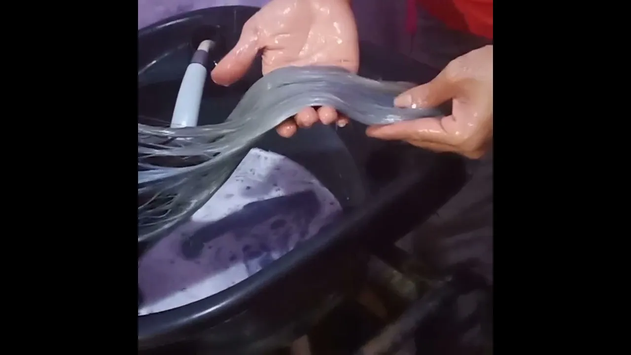 Loreal silver shampoo Review by Matthew Jonathan Salon