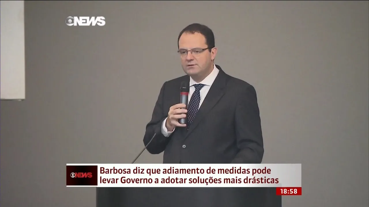 Barbosa sobre "posibles medidas drásticas" en "Jornal GloboNews" con Neubarth y Rosa - 11/03/16