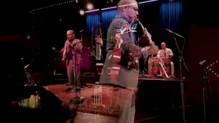 luis deniz group performing 