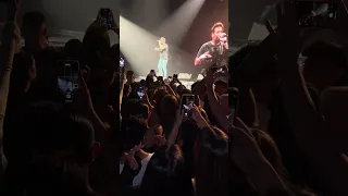 תהום בהופעה רביד פלוטניק 