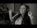 You Know My Name ft. Jimi Cravity (feat. Jimi Cravity) - Tasha Cobbs Leonard