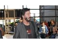 Keanu Reeves Takes Tons Of Photos For Fans On His 51st Birt ay