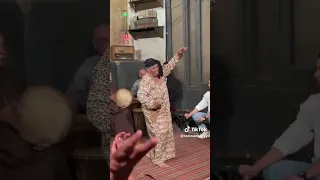 بصراحة حركتي مشاعري شاهد أستاذة فتكات   المواطن  اكسبلور  شاهد  دبكة دندنها