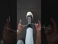 How to tie your shoes in just 1 second